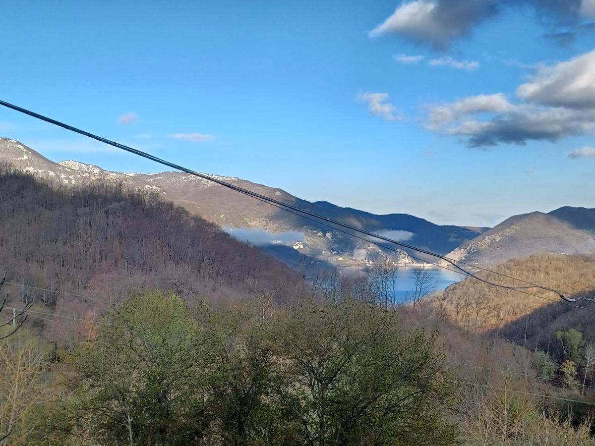 Agriturismo I Due Regni Petrella Salto المظهر الخارجي الصورة