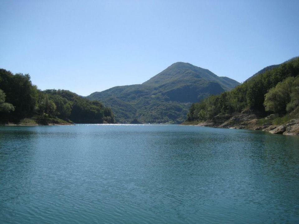 Agriturismo I Due Regni Petrella Salto المظهر الخارجي الصورة